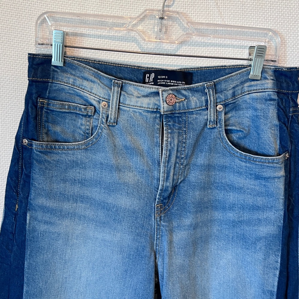 Gap High Rise Wide Leg Crop Two Tone Baggy Jeans Medium Wash 12/31R Raw Hem - Picture 8 of 10